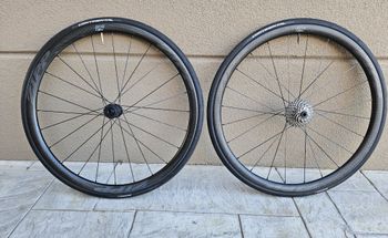 Zipp, 202 NSW Profilo 32 TLR Disc Carbon Wheelset