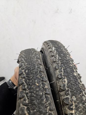 Used Vittoria 2x  Terreno Dry 40-662 bike — image 3 of 3