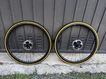 Used Cyp 25 mm carbon bike — image 2 of 6