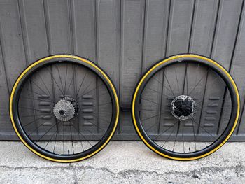 Used Cyp 25 mm carbon bike — image 1 of 6