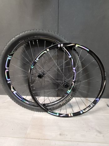 Brugt DUKE Lucky Jack SLS4 30mm Wheelset 2023 Wheels