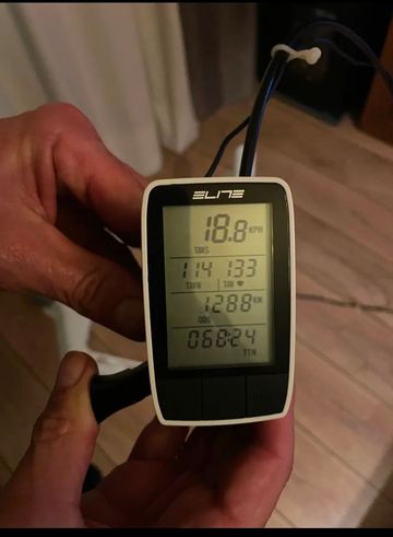 Tweedehands Elite rodillo elite 2020 bike — afbeelding 3 van 4