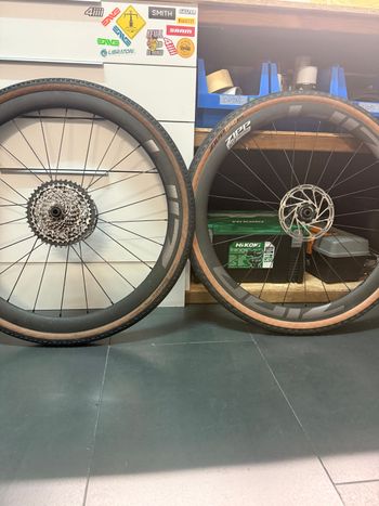 Brugt Zipp 303 Firecrest Tubeless Disc Brake Wheelset 2025 Wheels