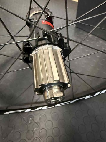 Tweedehands Fulcrum RACING 400 DISC bike — afbeelding 10 van 10