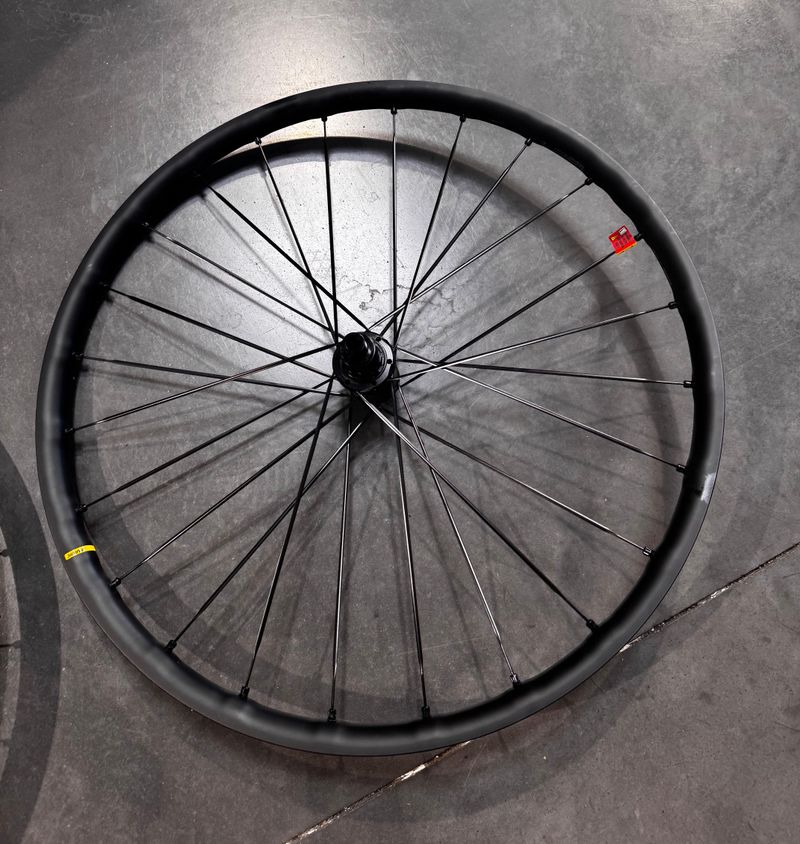 Mavic Allroad SL Road+ 650B Wheels usato
