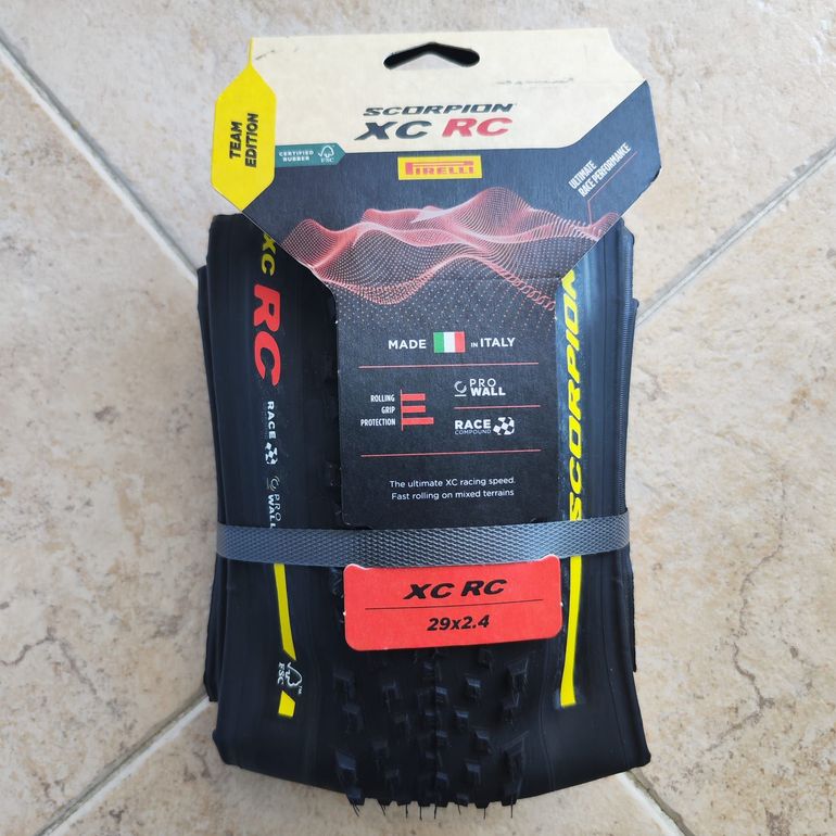 Used Pirelli Pneu  Scorpion Race XC RC Team Edition 29x2.4" ProWall dobrável bike — image 1 of 5