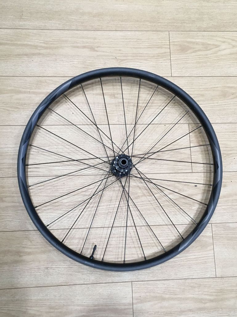 Used Giant AM MicroSpline 29" Wheelset bike — image 5 of 6
