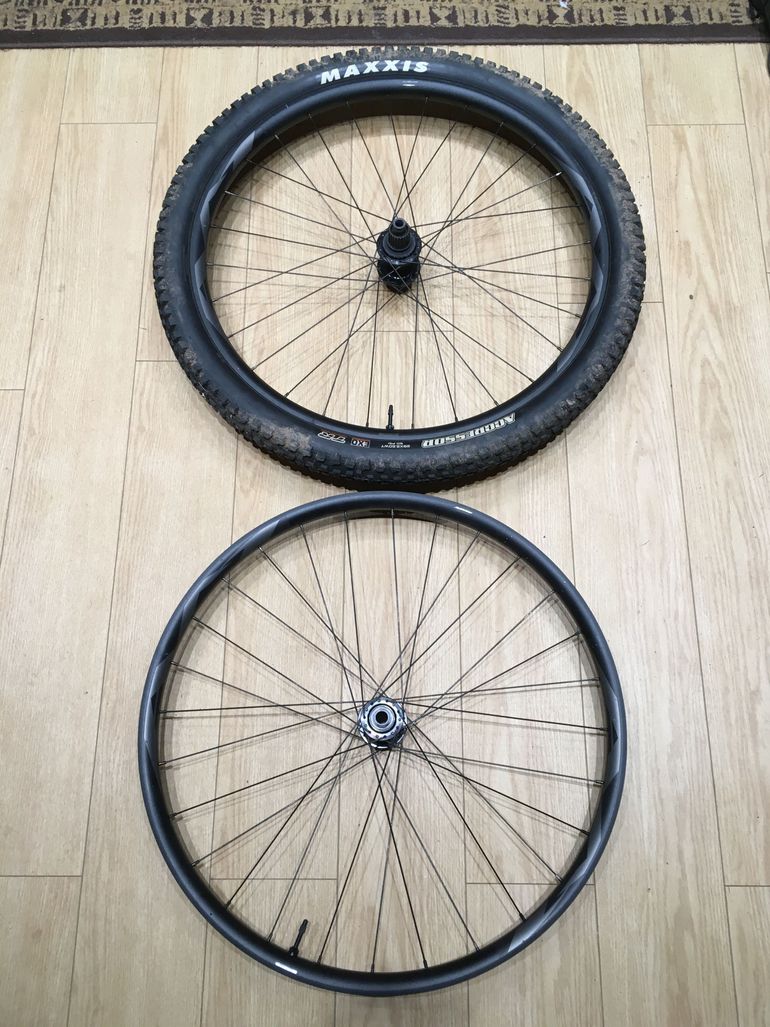 Used Giant AM MicroSpline 29" Wheelset bike — image 1 of 6