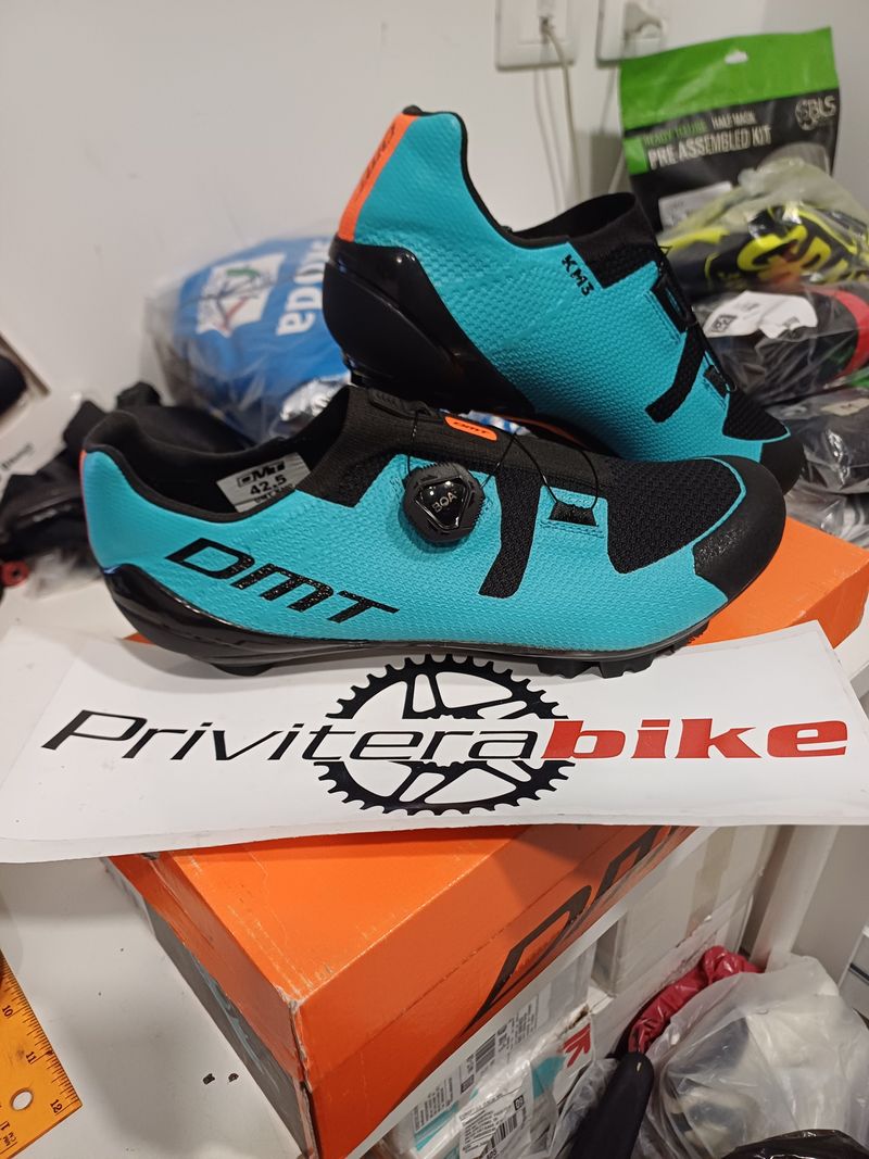 Used Dmt SCARPE MTB KM3 light blue 42.5 - M001020KM3-A-R1-0020-42.5 2024 Cycling Shoes