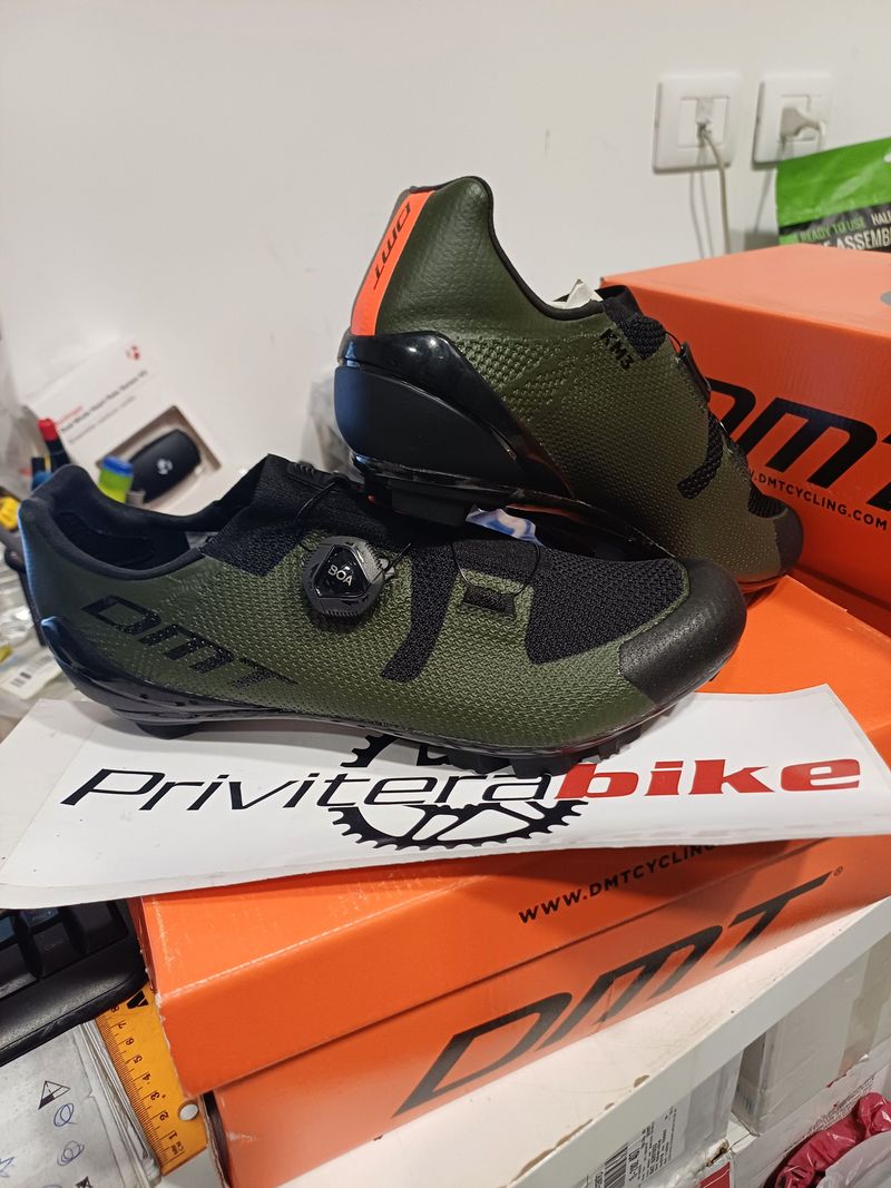 Brugt Dmt SCARPE MTB KM3 green 41 - M001020KM3-A-R1-0037-41 2024 Cycling Shoes