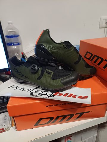 Brugt Dmt SCARPE MTB KM3 green 42 - M001020KM3-A-R1-0037-42 2024 Cycling Shoes