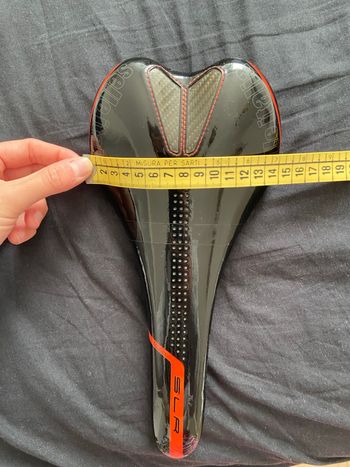 Used Selle Italia sella slr  in carbonio 115g 2019 bike — image 3 of 3