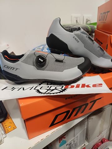 Tweedehands dmt SCARPE MTB DMT KM30 GREY 43 - M0010DMT23KM30-A-R1-0062-43 2024 Cycling Shoes