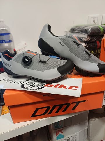 Gebrauchtes Dmt SCARPE MTB KM30 GREY 44 - M001023KM30-A-R1-0062-44 2024 Cycling Shoes
