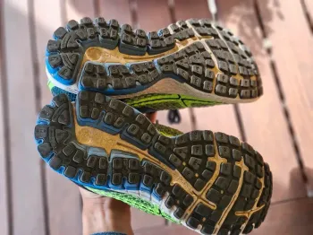 Used Brooks Aduro Running Shoes bike — image 6 of 6