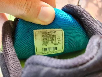 Used Brooks Aduro Running Shoes bike — image 5 of 6