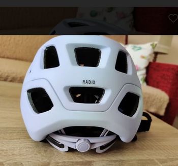 Used Giro Helmet 2025 bike — image 5 of 5