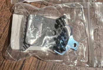Used Shimano 2x L05A-RF | Resin | Ice-Tech bike — image 2 of 3