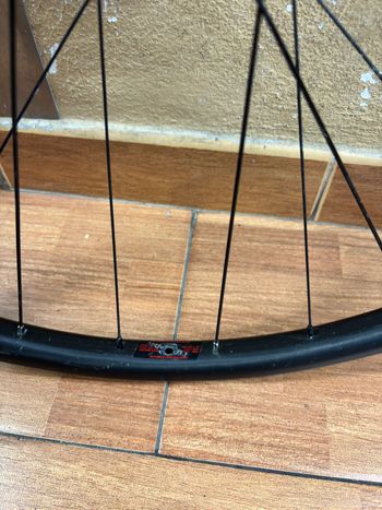 Used Stans Notubes Llantas Stans Podium SRD carbono 2020 bike — image 6 of 10