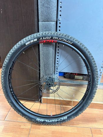 Used Stans Notubes Llantas Stans Podium SRD carbono 2020 bike — image 7 of 10