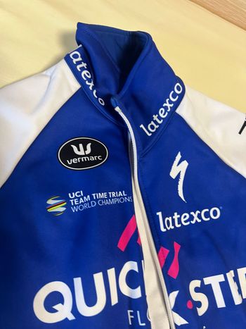 Tweedehands vermarc chaqueta térmica Quick step 2015 bike — afbeelding 2 van 5