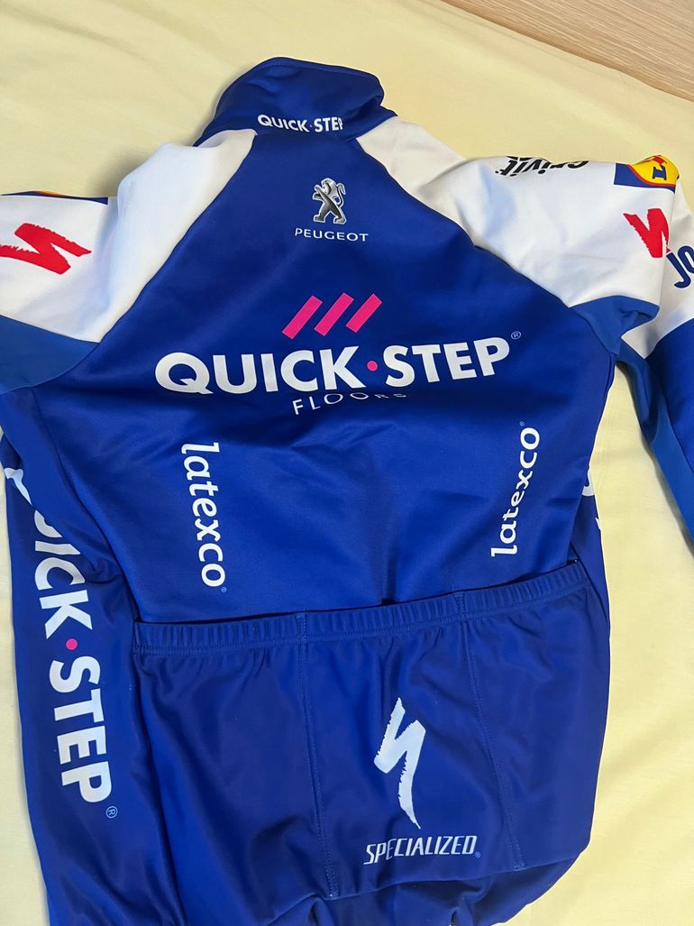 Tweedehands vermarc chaqueta térmica Quick step 2015 bike — afbeelding 5 van 5