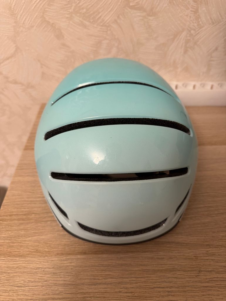 Brugt Livall Evo 21 Helmet 2024 bike — billede 3 af 3