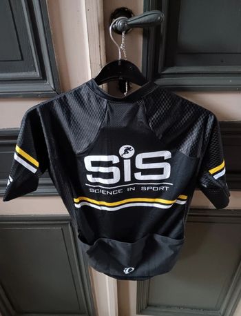 Used Pearl Izumi Pro Mesh Jersey - Science in Sport bike — image 3 of 4