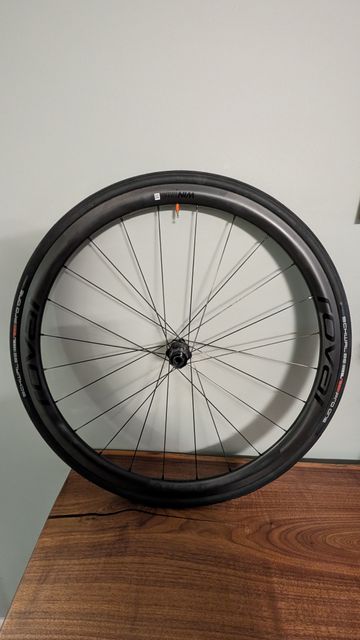 Used Roval Alpinist 700c Wheelset bike — image 4 of 6