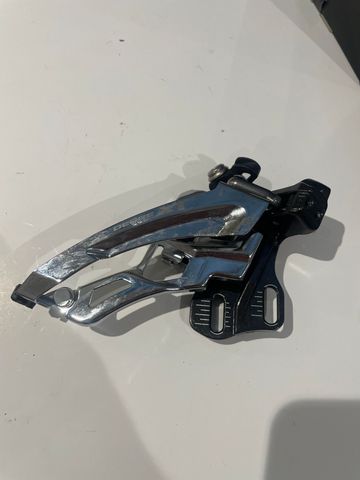 Shimano DÉRAILLEUR AVANT DEORE XT Drivetrain & Pedals usato