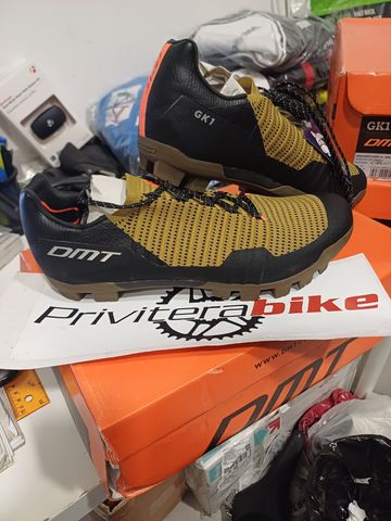 Dmt SCARPE GRAVEL GK1 42 - M001022GK1-A-0041-42 2024 Cycling Shoes usato