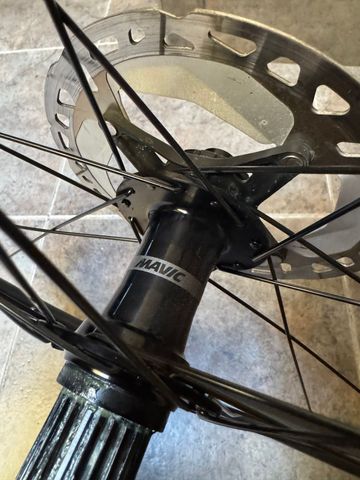 Used Mavic Crossride 1 2024 bike — image 3 of 5