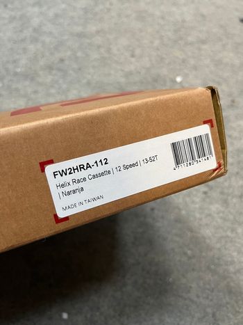 Used E*Thirteen e* Cassette Helix Race,12 vitesses, oranja 2025 bike — image 4 of 4
