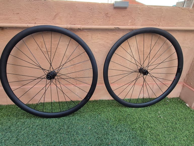BMC CRD-351 Carbon Wheelset 2022 bike usato — immagine 5 di 5
