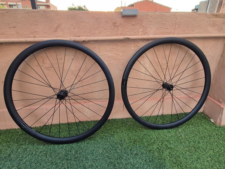 BMC CRD-351 Carbon Wheelset 2022 bike usato — immagine 4 di 5