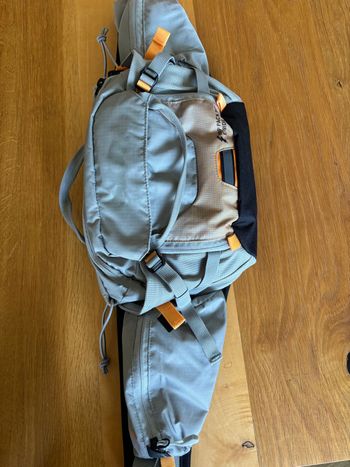 Used EVOC Hip Pack 2024 bike — image 2 of 5