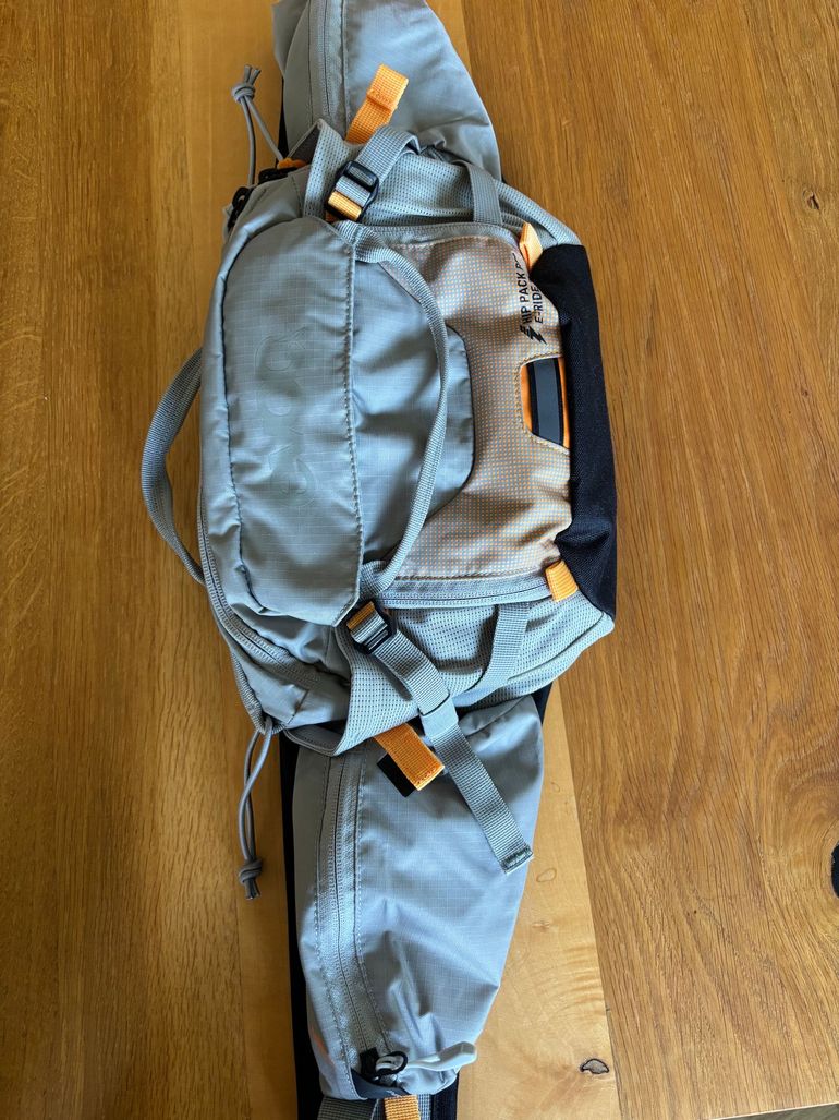 Used EVOC Hip Pack 2024 bike — image 2 of 5