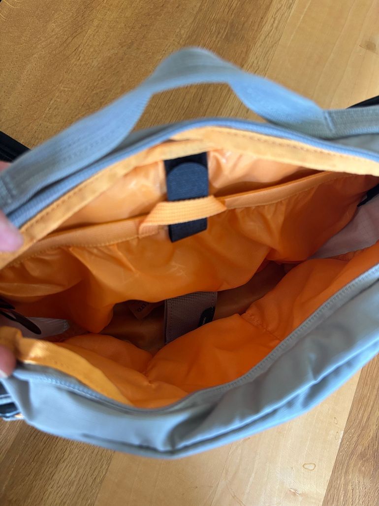 Used EVOC Hip Pack 2024 bike — image 4 of 5