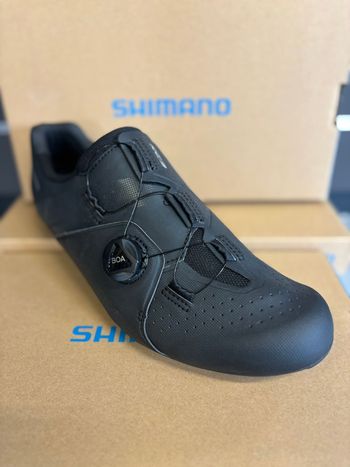 Used Shimano RC-301 Road Cycling Shoes 2024 bike — image 1 of 2