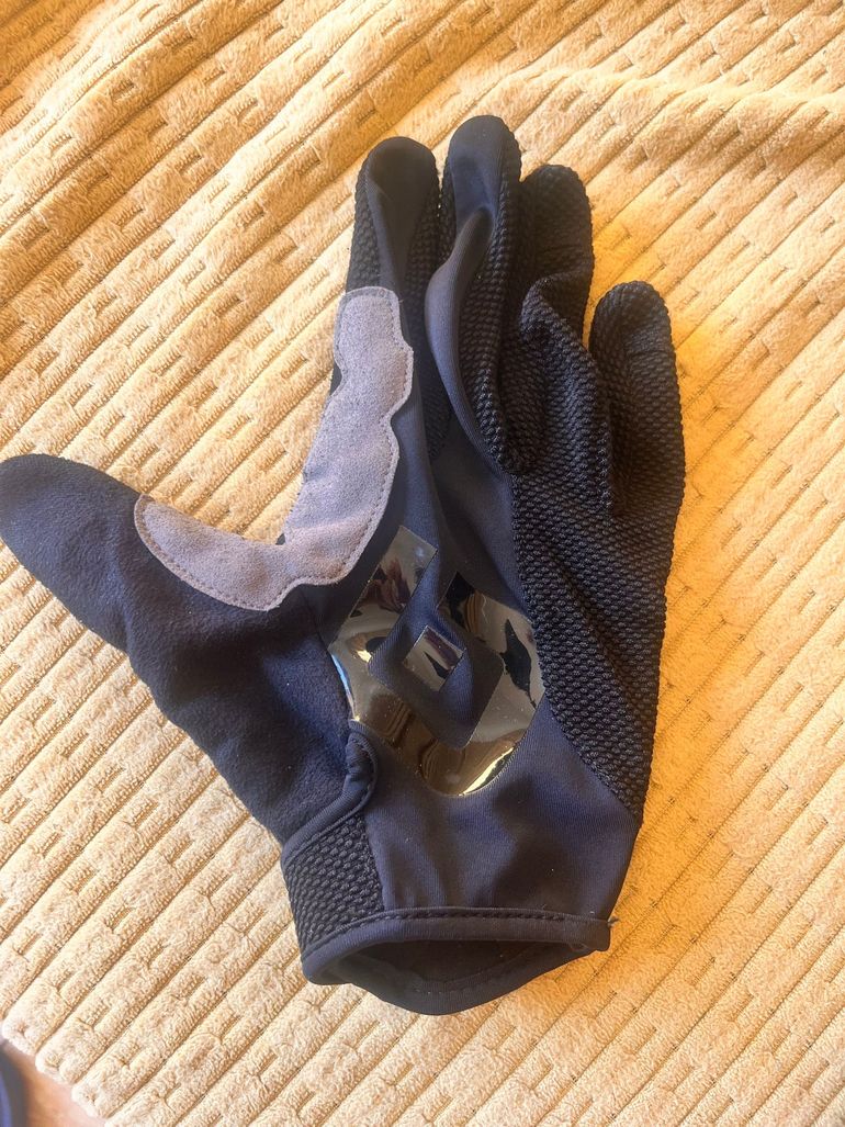 Used Ale cycling Guantes Ultraligeros Invierno AleCycling Talla L 2025 bike — image 5 of 11