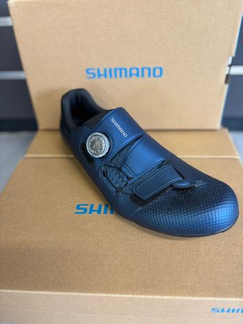 Used Shimano RC502 Road Cycling Shoes 2024 bike — image 1 of 2