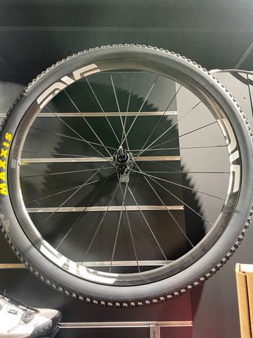 Tweedehands Enve M525 2025 Wheels