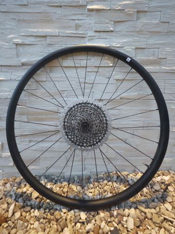 Gebrauchtes Roval Roues carbone 29 pouces bike — Bild 3 von 7