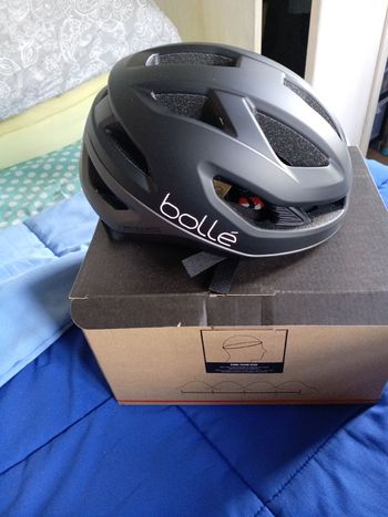 Used bolle casco bolle eco avio pure, m nuovo mai usato 2023 bike — image 2 of 4