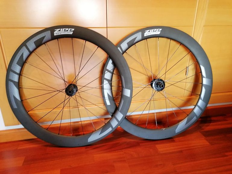 Zipp Zipp Firecrest 404 2025
