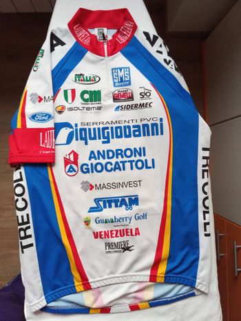 Santini, Completo ciclismo Androni