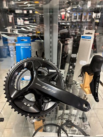Shimano, 105 Di2 R7100 12-speed Groupset