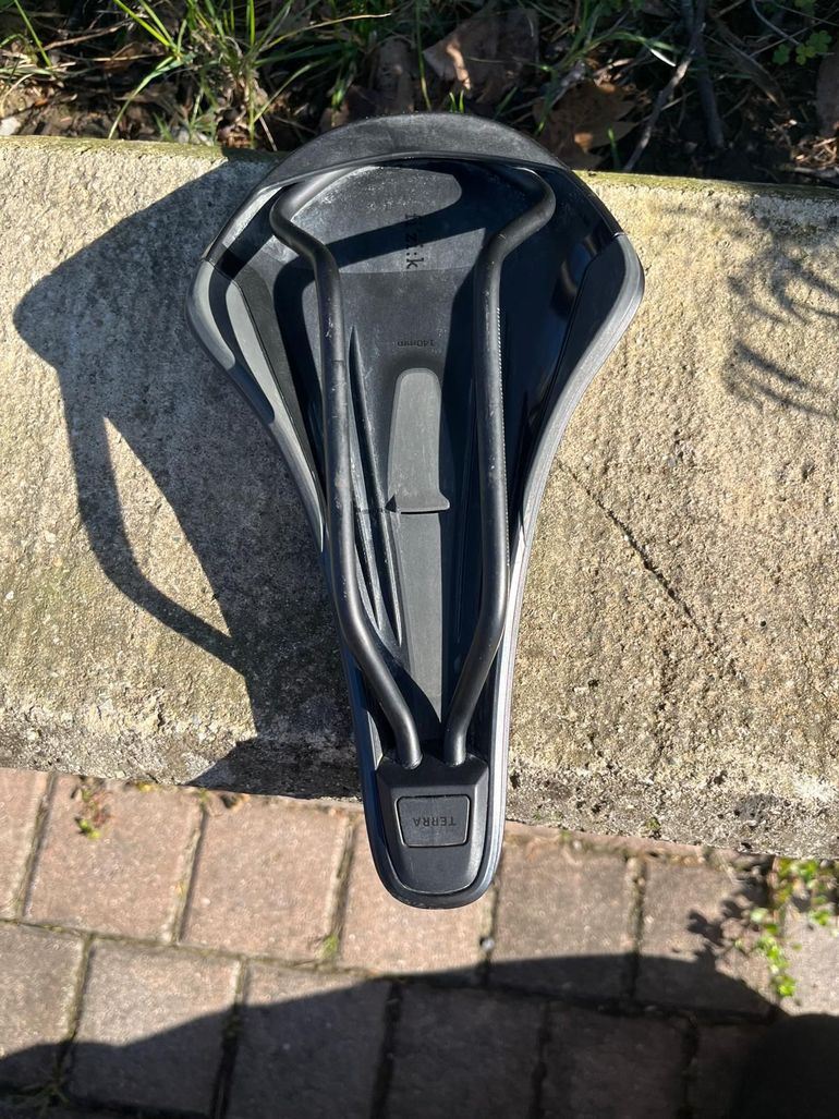 Used Fizik Terra X5 Argo 140mm 2024 bike — image 7 of 7