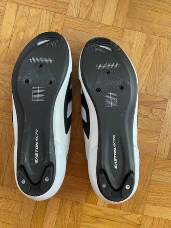 Used Giro vend chaussures semelle carbone 2025 bike — image 4 of 7