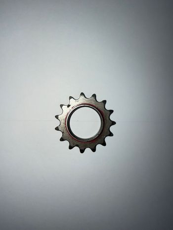 Used Shimano pignon piste 15 dents 2022 bike — image 2 of 3
